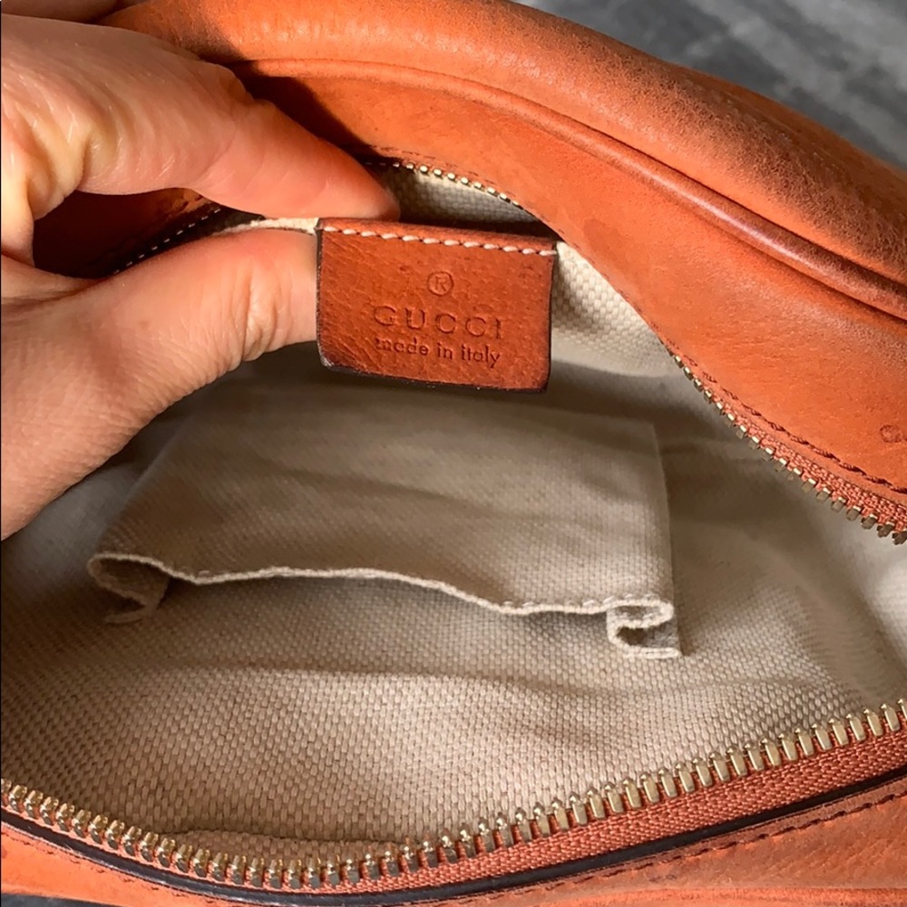 Authentic Gucci Camera bag - Picture 6 of 8